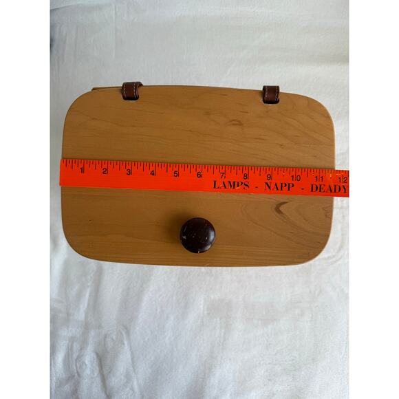 Longaberger 2000 Large Mail Basket w/ Leather Connectors to Lid & Protector - Picture 14 of 14